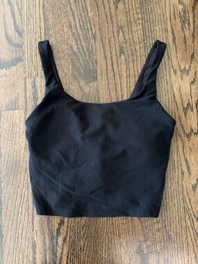 Old Navy Black Athletic Ribbed Cropped Tank - Scoop Neck
